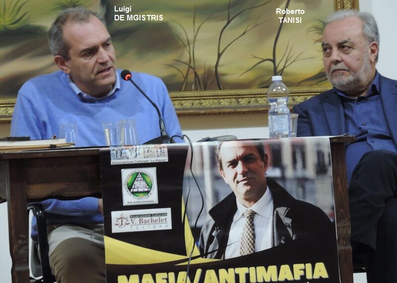 TAVIANO / Incontro con Luigi De Magistris