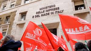 ITALIA ECONOMIA / BREVE CRONACA DELL’ATTUALE DECLINO…!!  L’opinione di Tommaso Bruno